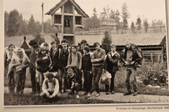 50-Lat_04