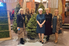 Choinki-okazuja-sie-dobrym-tlem-do-fotografii.-Fot.-Z.-Wadelski